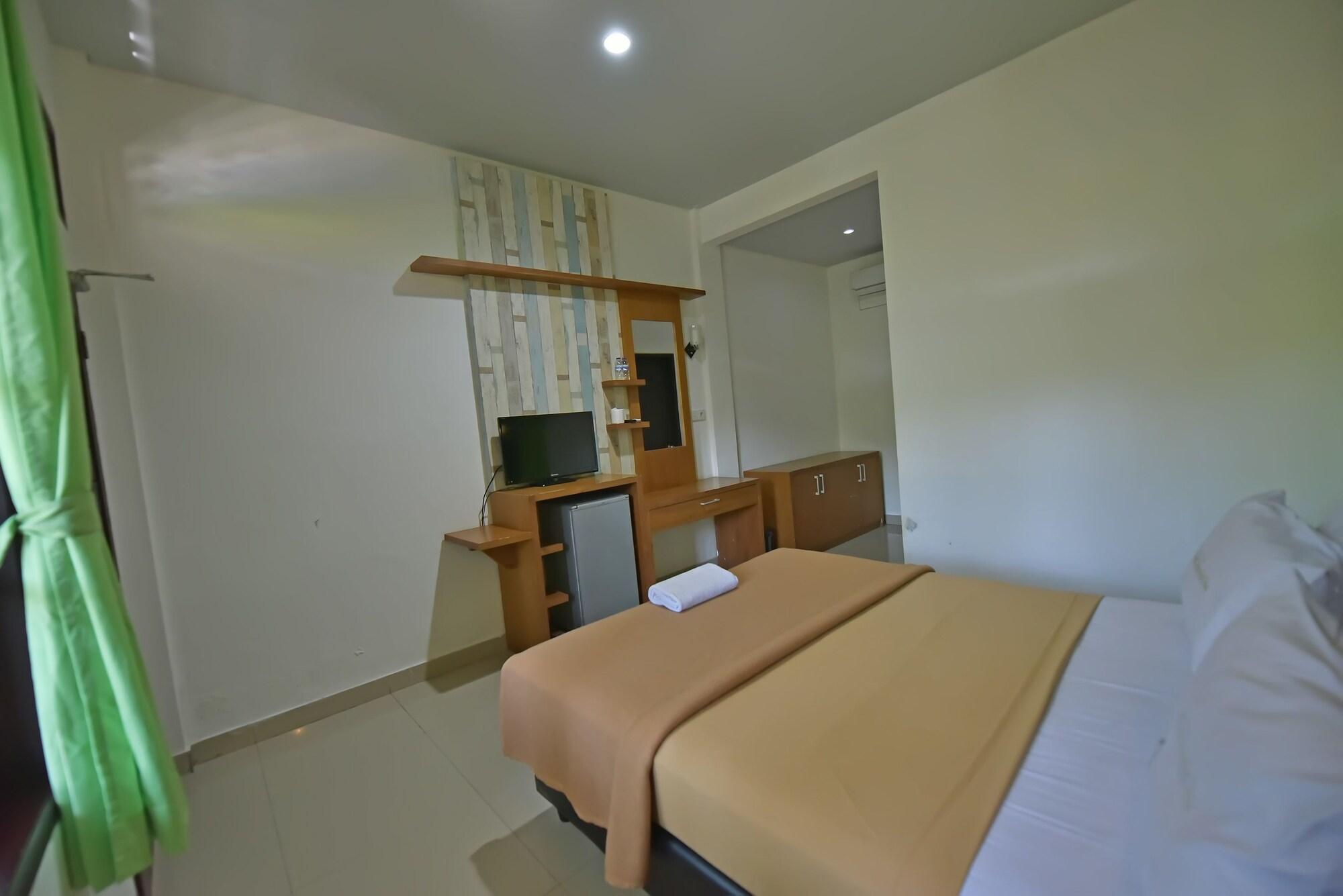 Sandat Hotel Kuta Kuta Lombok Eksteriør bilde